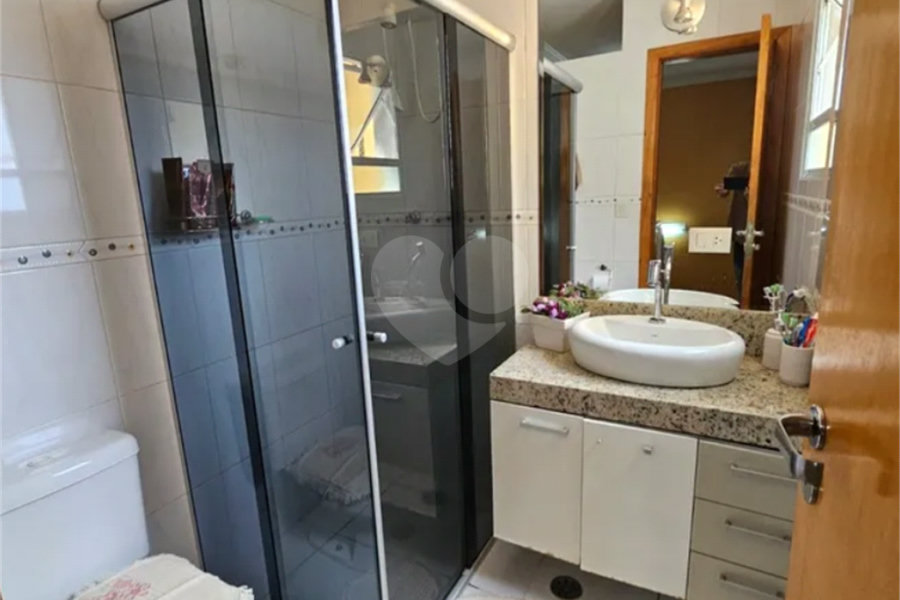 Sobrado à venda com 3 quartos, sendo 1 suíte, em Vila Pereira Barreto, São Paulo, SP