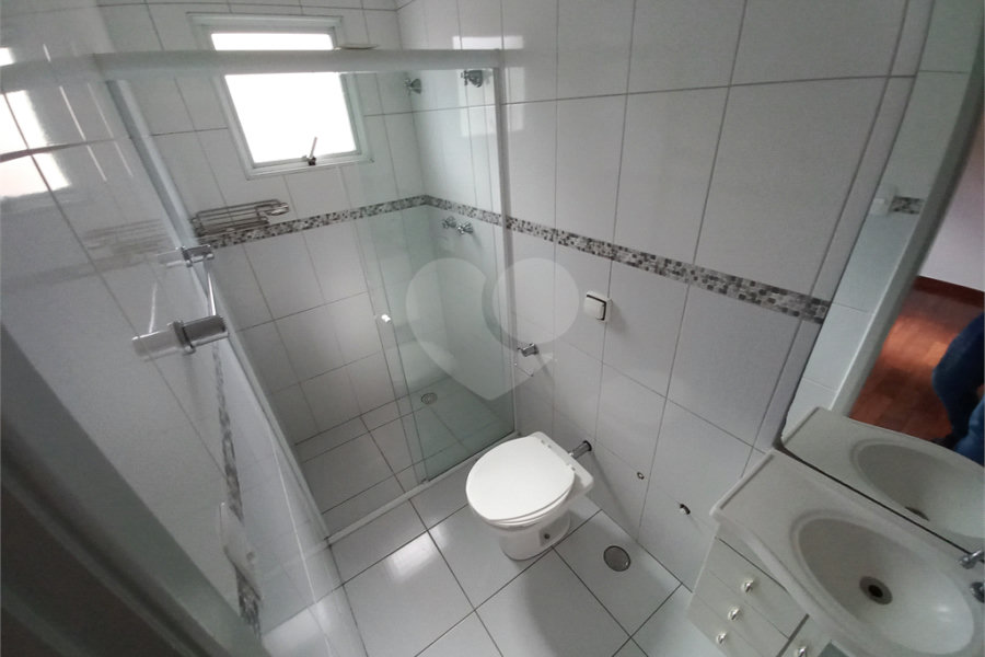 Sobrado à venda com 3 quartos, sendo 1 suíte, em Morumbi, São Paulo, SP