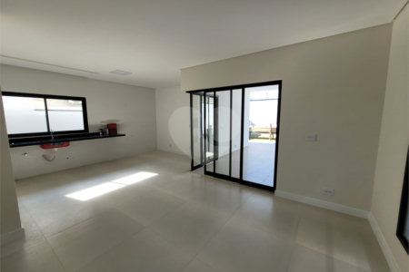 Casa à venda com 3 suítes no condomínio Floradas Paratey, São José dos Campos - SP