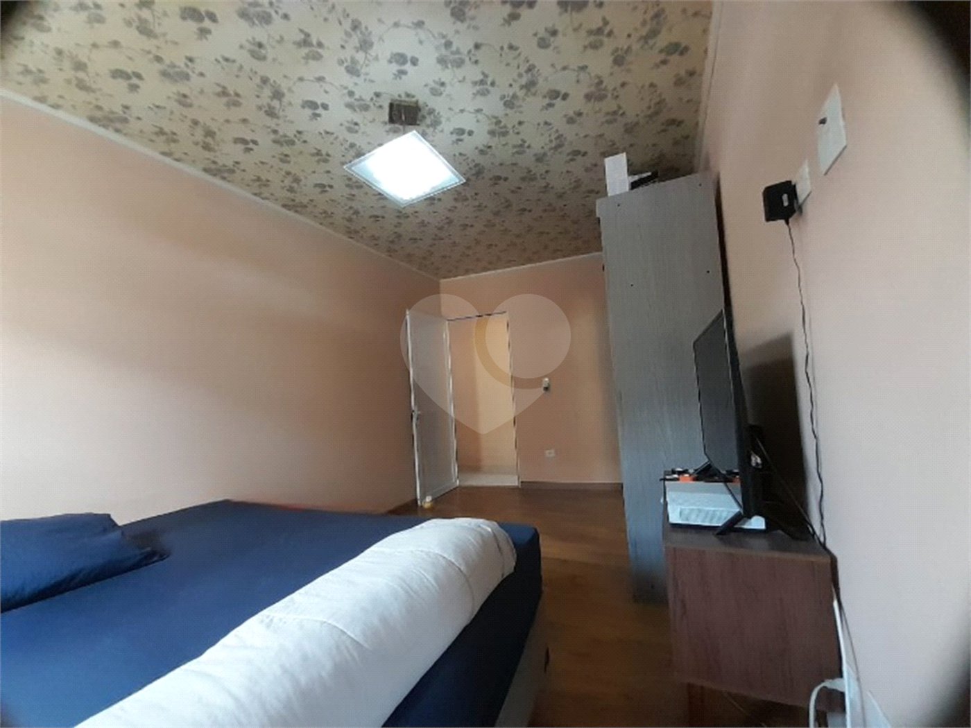 Sobrado à venda com 3 quartos, sendo 1 suíte,  em Saúde, São Paulo, SP