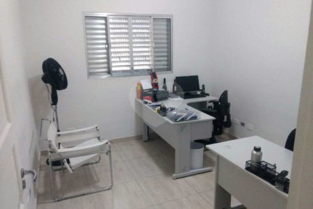 Casa à venda com 2 quartos, sendo 1 suíte,  em Vila Moreira, São Paulo, SP