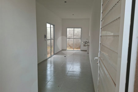 Casa à venda com 2 quartos no condomínio Villagio Allegro, Itapetininga - SP