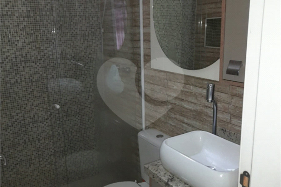 Sobrado à venda com 3 quartos, sendo 2 suítes, em Vila Guilherme, São Paulo, SP