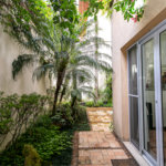 Casa à venda com 5 quartos, sendo 4 suítes, no condomínio Villa de Monterey, São Paulo - SP