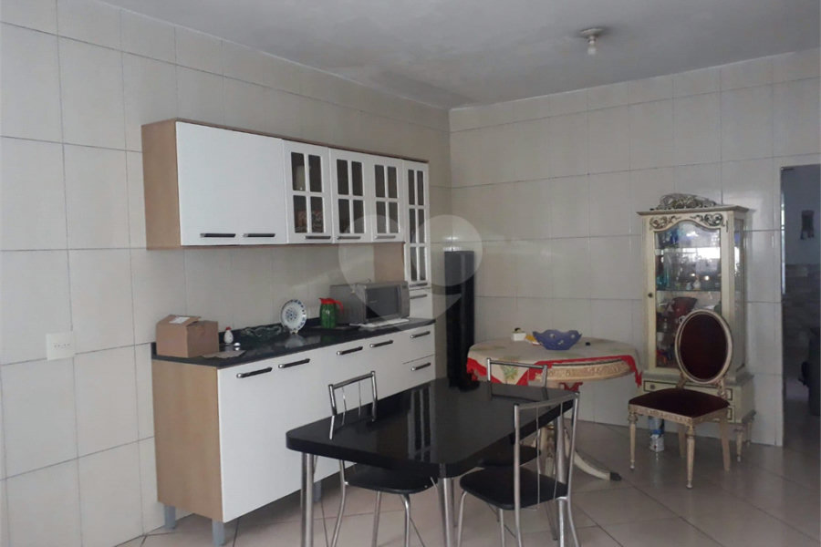 Sobrado à venda com 5 quartos, sendo 1 suíte, em Vila Guilherme, São Paulo, SP