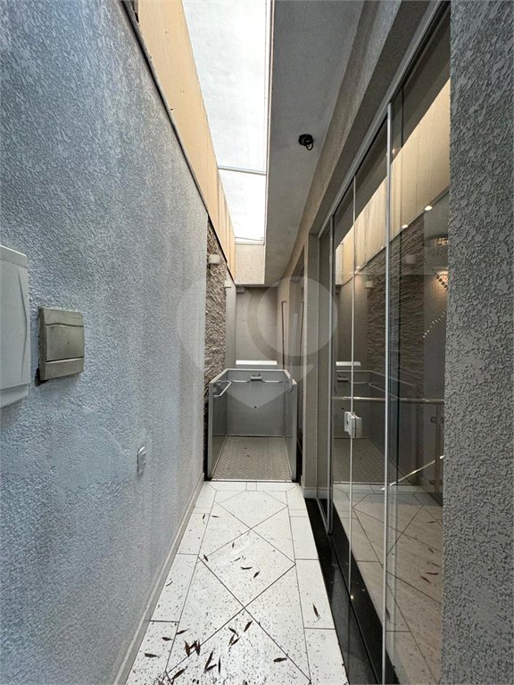 Casa à venda com 4 suítes em Vila Nova Parada, São Paulo, SP