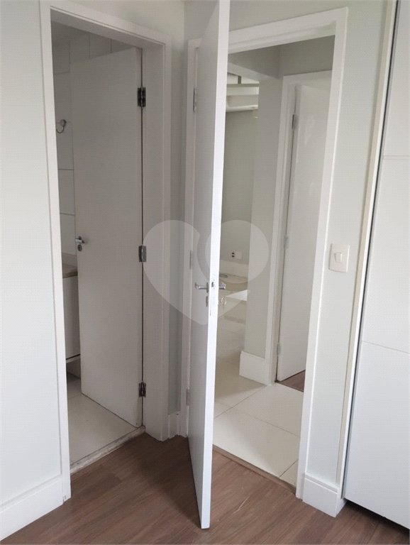 Apartamento para alugar com 2 quartos, sendo 1 suíte, em Vila Invernada, São Paulo, SP