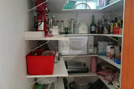 Sobrado novo, com 250m², 3 quartos, sendo 1 suíte, 2 garagens, à venda na Vila Prudente