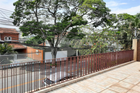Casa Térrea à venda com 3 quartos, sendo 1 suíte, em Brooklin, São Paulo, SP