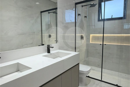 Casa à venda com 3 suítes no condomínio Villa do Sol, Valinhos - SP