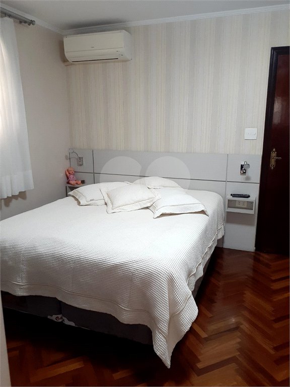 Sobrado à venda com 3 quartos, sendo 1 suíte,  em Vila Guilherme, São Paulo, SP