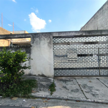 Casa à venda com 3 quartos, sendo 1 suíte, em Umarizal, São Paulo, SP