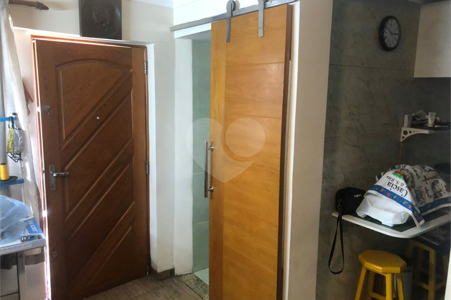 Sobrado à venda com 4 quartos, sendo 1 suíte, em Sumaré, São Paulo, SP