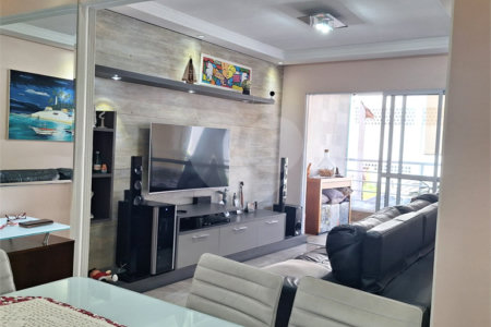 Casa à venda com 2 quartos em Vila Paulicéia, São Paulo, SP