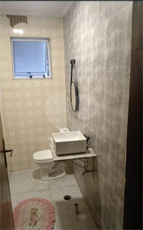 Sobrado à venda com 3 quartos, sendo 1 suíte,  em Jardim Peri Peri, São Paulo, SP