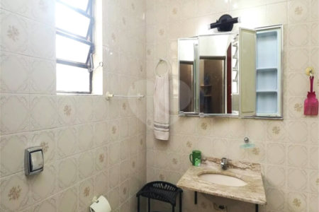 Sobrado à venda com 4 quartos, sendo 2 suítes, em Vila Mazzei, São Paulo, SP