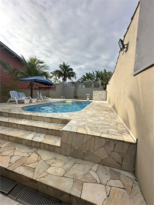 Casa à venda com 3 quartos, sendo 1 suíte,  no condomínio Morada da Praia, Bertioga - SP