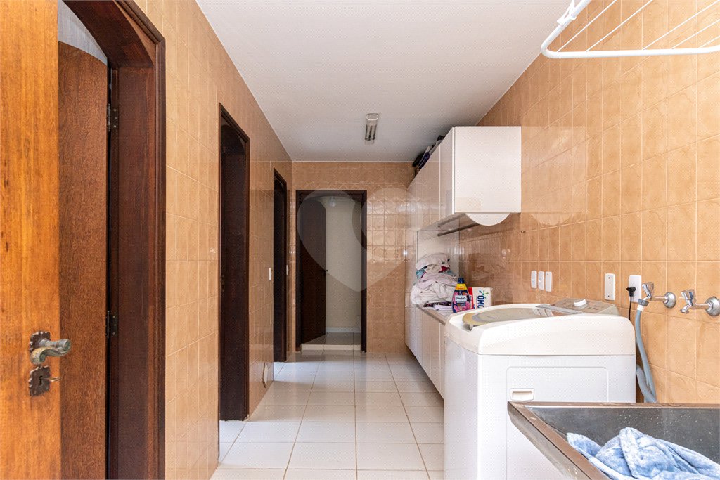 Casa de Vila à venda ou para alugar com 5 suítes em Jardim dos Estados, São Paulo, SP