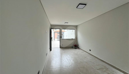 Casa em condomínio à venda com 3 quartos, sendo 1 suíte,  em Vila Alpina, São Paulo, SP
