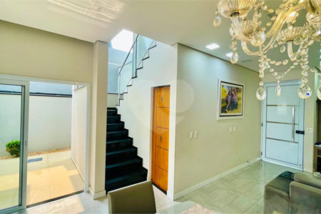 Casa à venda com 3 quartos, sendo 1 suíte, no condomínio Sun Lake, Sorocaba - SP