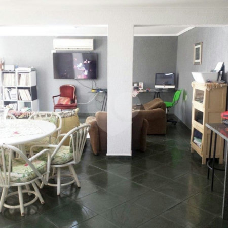 Casa à venda com 1 quarto em Indianópolis, São Paulo, SP