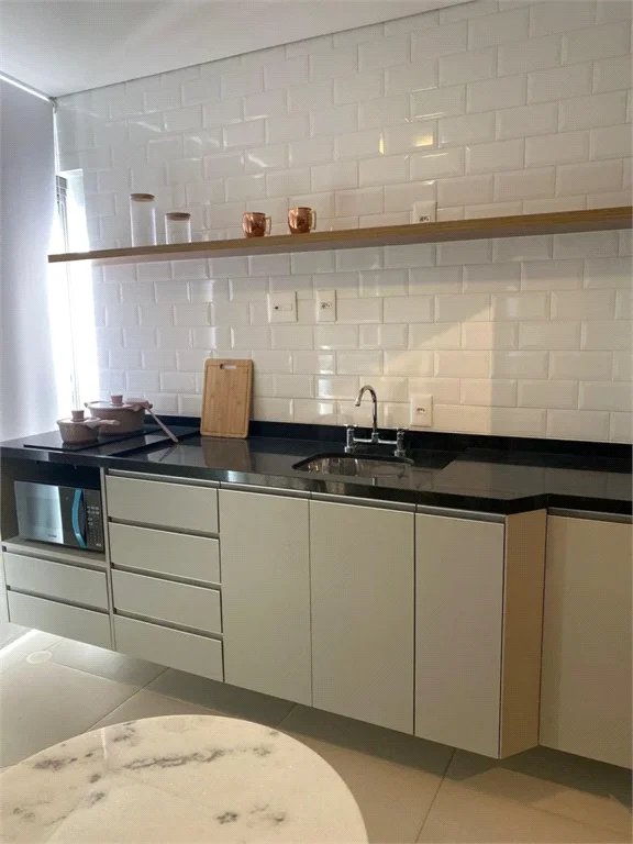 Apartamento à venda com 1 suíte em Jardim das Acácias, São Paulo, SP