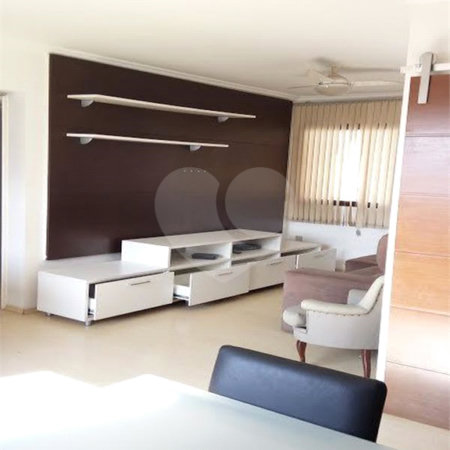 Apartamento à venda com 2 quartos, sendo 1 suíte, em Moema, São Paulo, SP