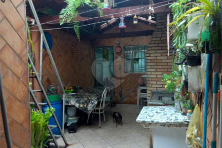 Sobrado à venda com 2 quartos em Vila Tiradentes, São Paulo, SP