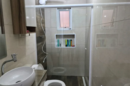 Casa à venda com 3 suítes em Bela Aliança, São Paulo, SP