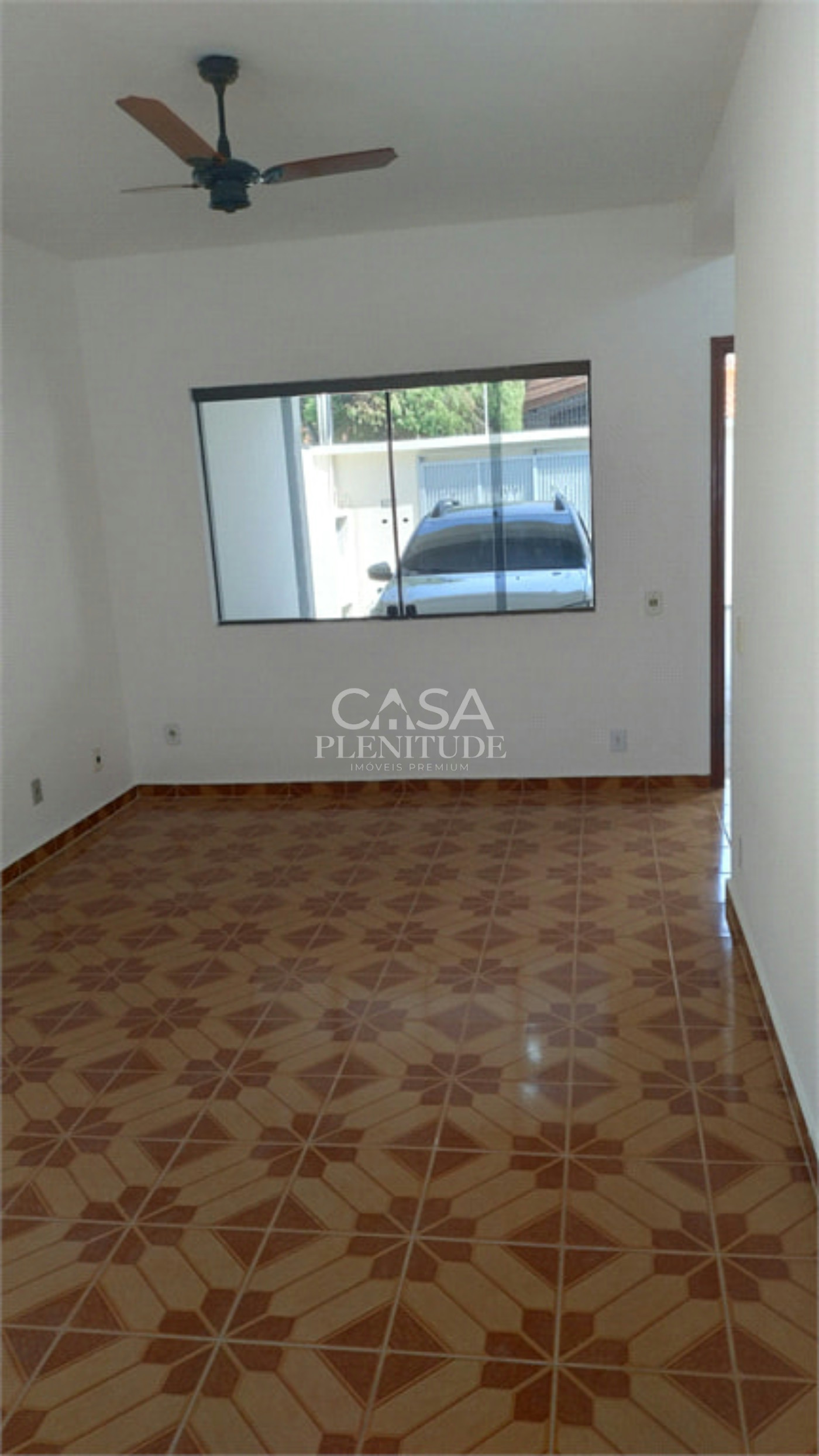 Casa à venda com 4 quartos, sendo 1 suíte, em Jardim Itanguá, Sorocaba, SP