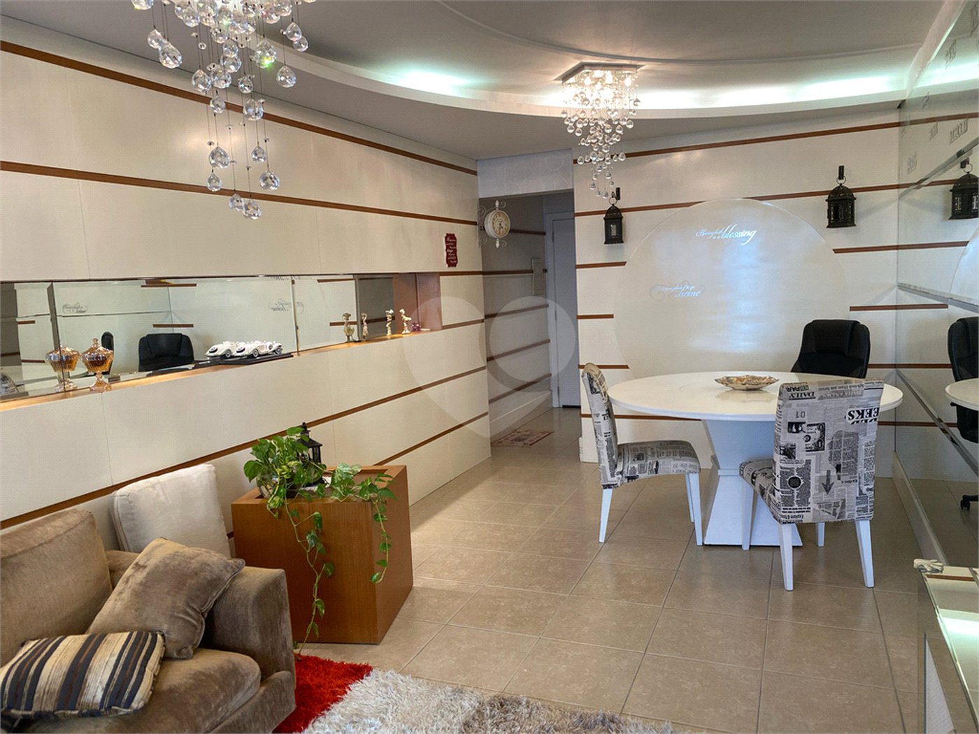 Apartamento para alugar com 2 quartos, sendo 1 suíte, em Alto da Lapa, São Paulo, SP