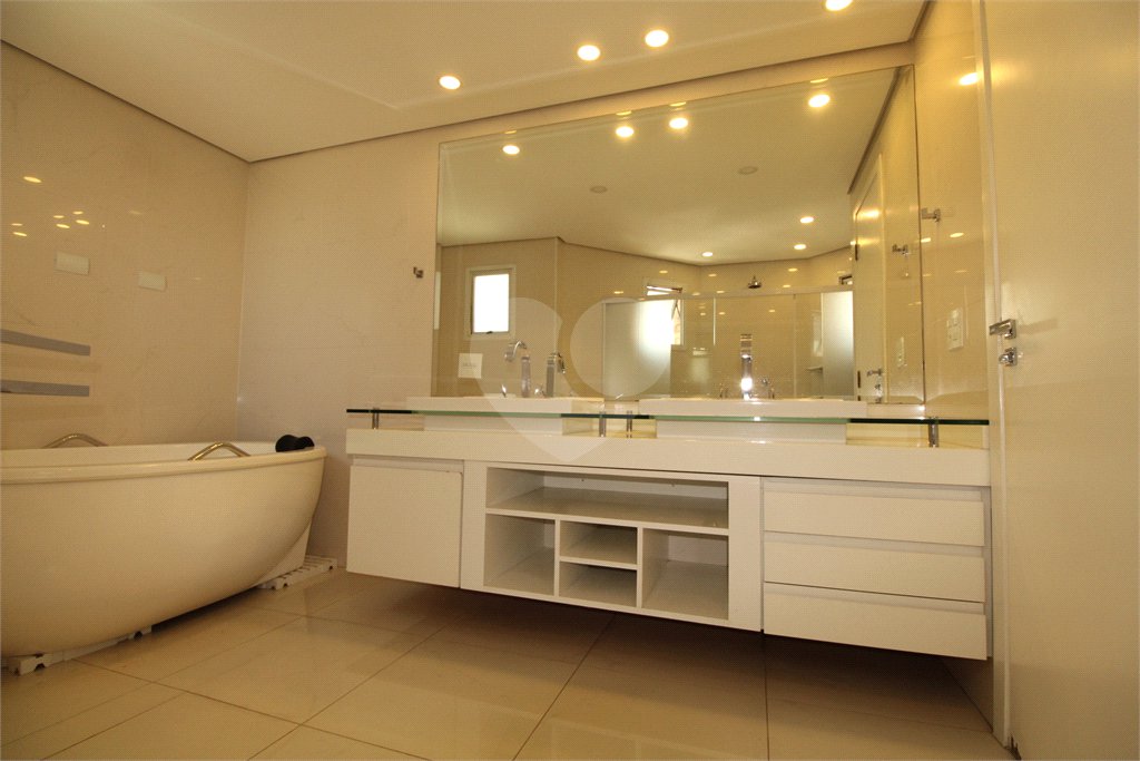 Apartamento à venda com 4 suítes em Santana, São Paulo, SP