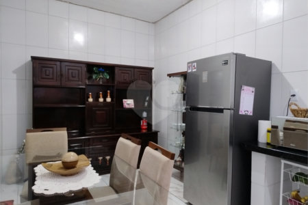 Casa à venda com 3 quartos, sendo 1 suíte,  em Vila Rei, Mogi das Cruzes, SP