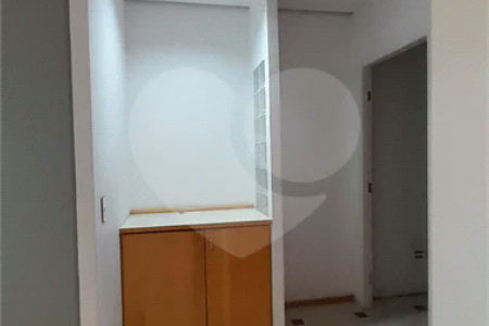**SALA COMERCIAL DE 80 M² NO BAETA NEVES | EXCELENTE CUSTO-BENEFÍCIO E LOCALIZAÇÃO ESTRATÉGICA**