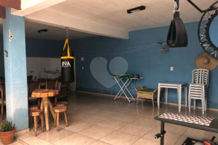 Casa à venda com 4 quartos, sendo 3 suítes,  em Jardim Vera Regina, Campo Limpo Paulista, SP