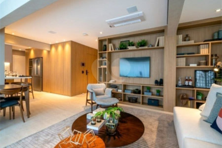 Apartamento à venda com 3 suítes em Moema, São Paulo, SP