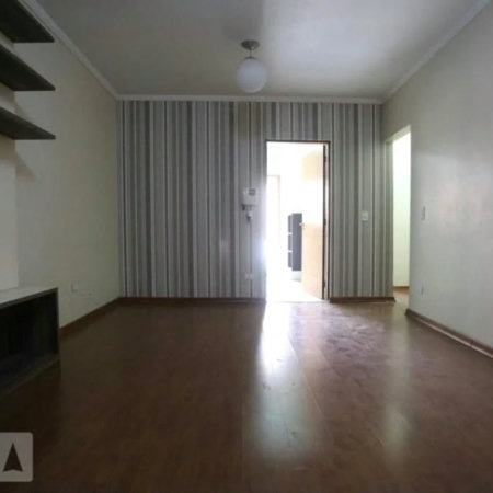 Casa à venda com 2 quartos, sendo 1 suíte,  em Jardim Ivana, São Paulo, SP