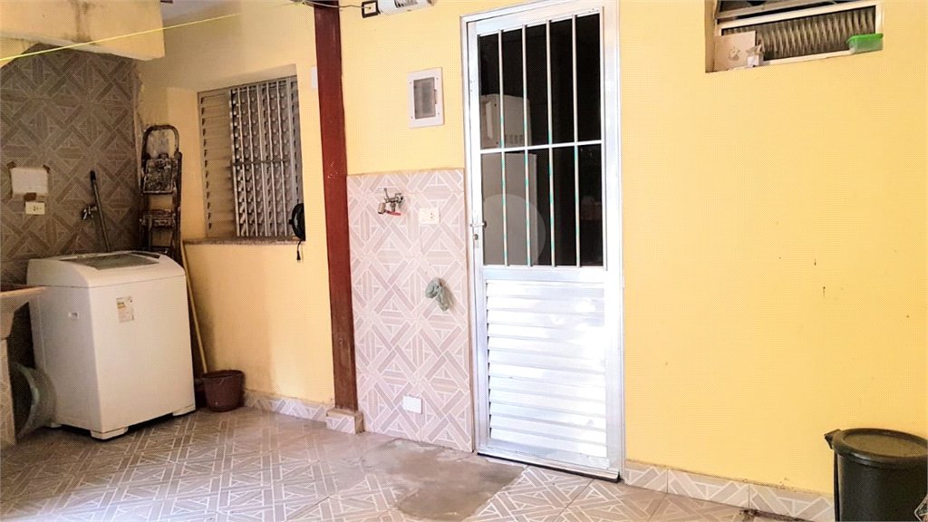 Sobrado à venda com 3 quartos, sendo 1 suíte, em Parada Inglesa, São Paulo, SP