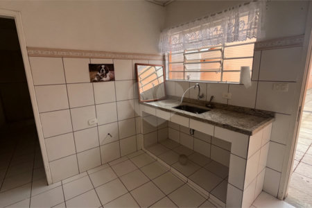 Sobrado à venda ou para alugar com 4 quartos, sendo 2 suítes, em Jardim Terceiro Centenário, Atibaia, SP