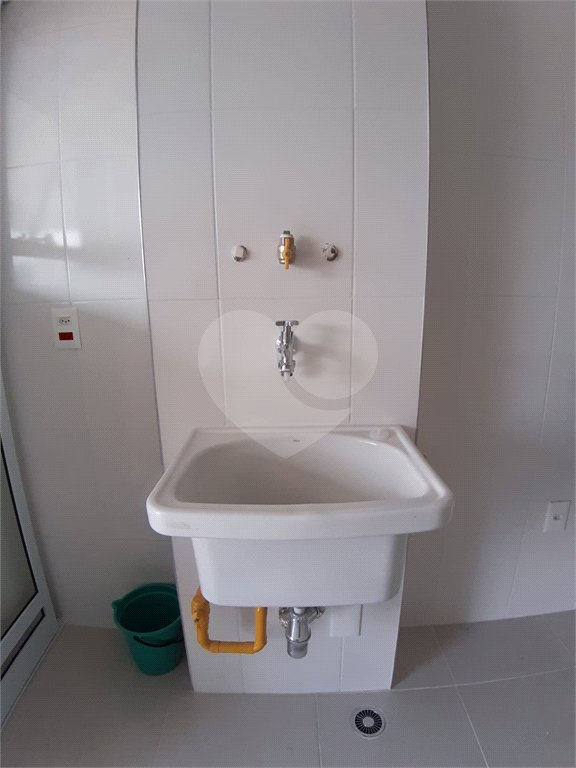Apartamento à venda com 3 quartos, sendo 1 suíte, em Santo Antônio, São Caetano do Sul, SP