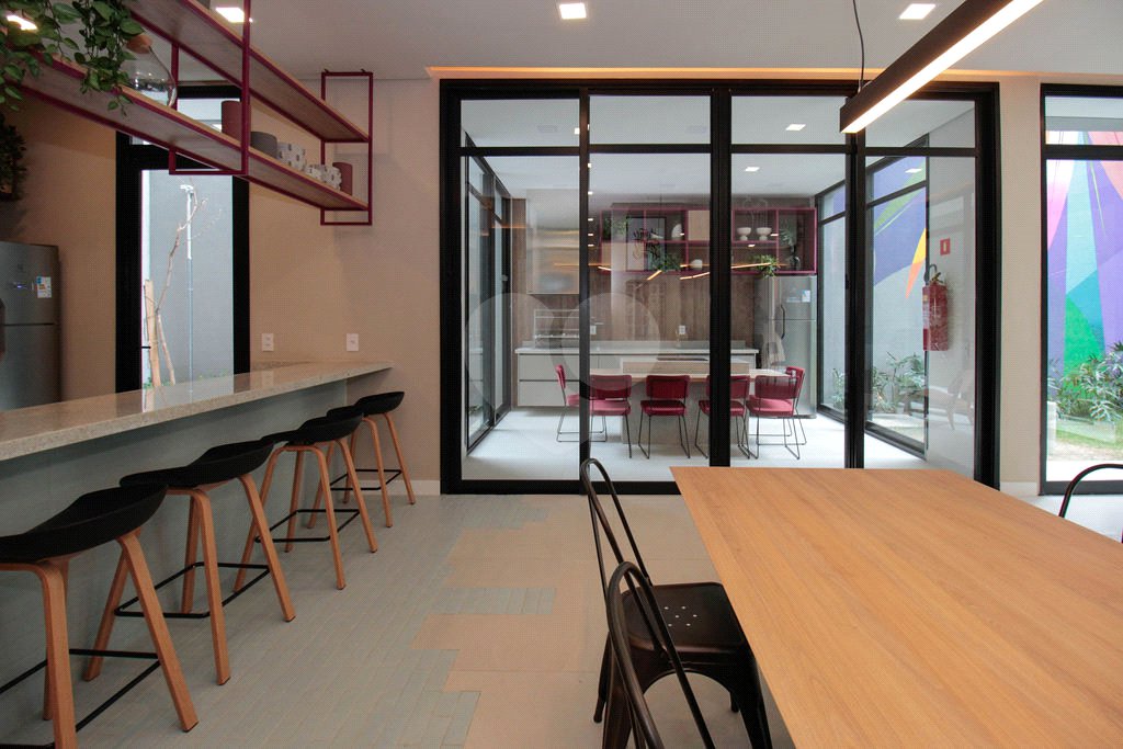 Apartamento à venda ou para alugar com 1 quarto em Pinheiros, São Paulo, SP
