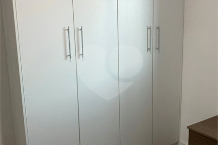 Apartamento à venda com 3 quartos, sendo 1 suíte, em Chora Menino, São Paulo, SP