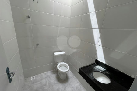 Casa de Vila à venda com 2 quartos em Jardim Residencial dos Reis, Sorocaba, SP