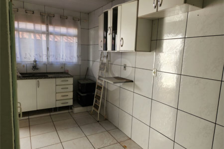 Casa à venda com 4 quartos, sendo 1 suíte, no Centro, Araraquara, SP