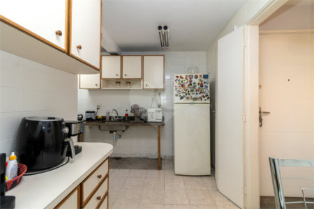 Apartamento à venda com 2 quartos em Moema, São Paulo, SP