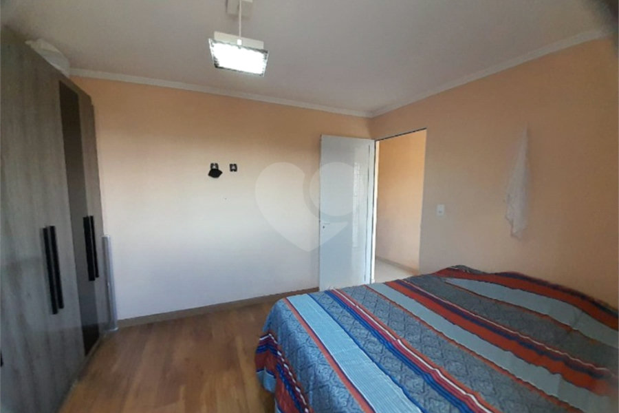 Sobrado à venda com 3 quartos, sendo 1 suíte,  em Saúde, São Paulo, SP
