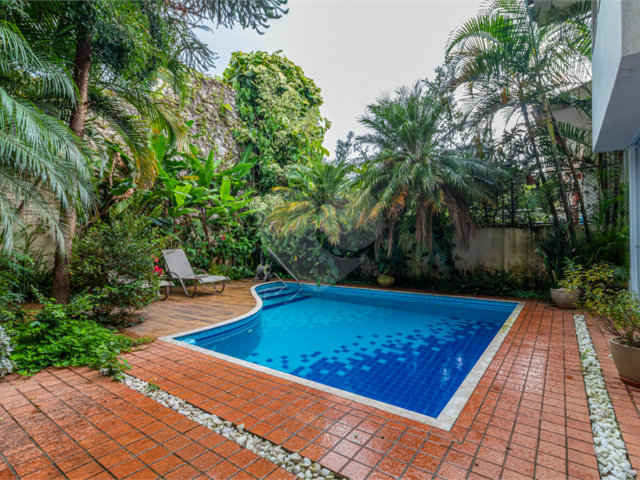 Casa de Vila à venda com 4 suítes em Alto da Boa Vista, São Paulo, SP