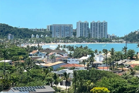 Apartamento com 2 dormitórios à venda, 69 m² por R$ 670.000,00 - Jardim Virgínia - Guarujá/SP