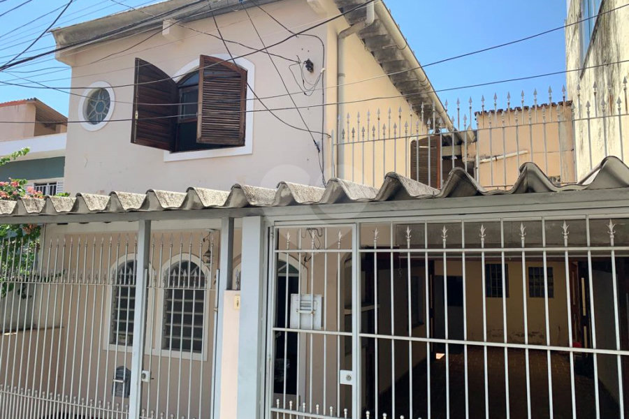 Sobrado à venda com 4 quartos, sendo 2 suítes,  em Jardim França, São Paulo, SP