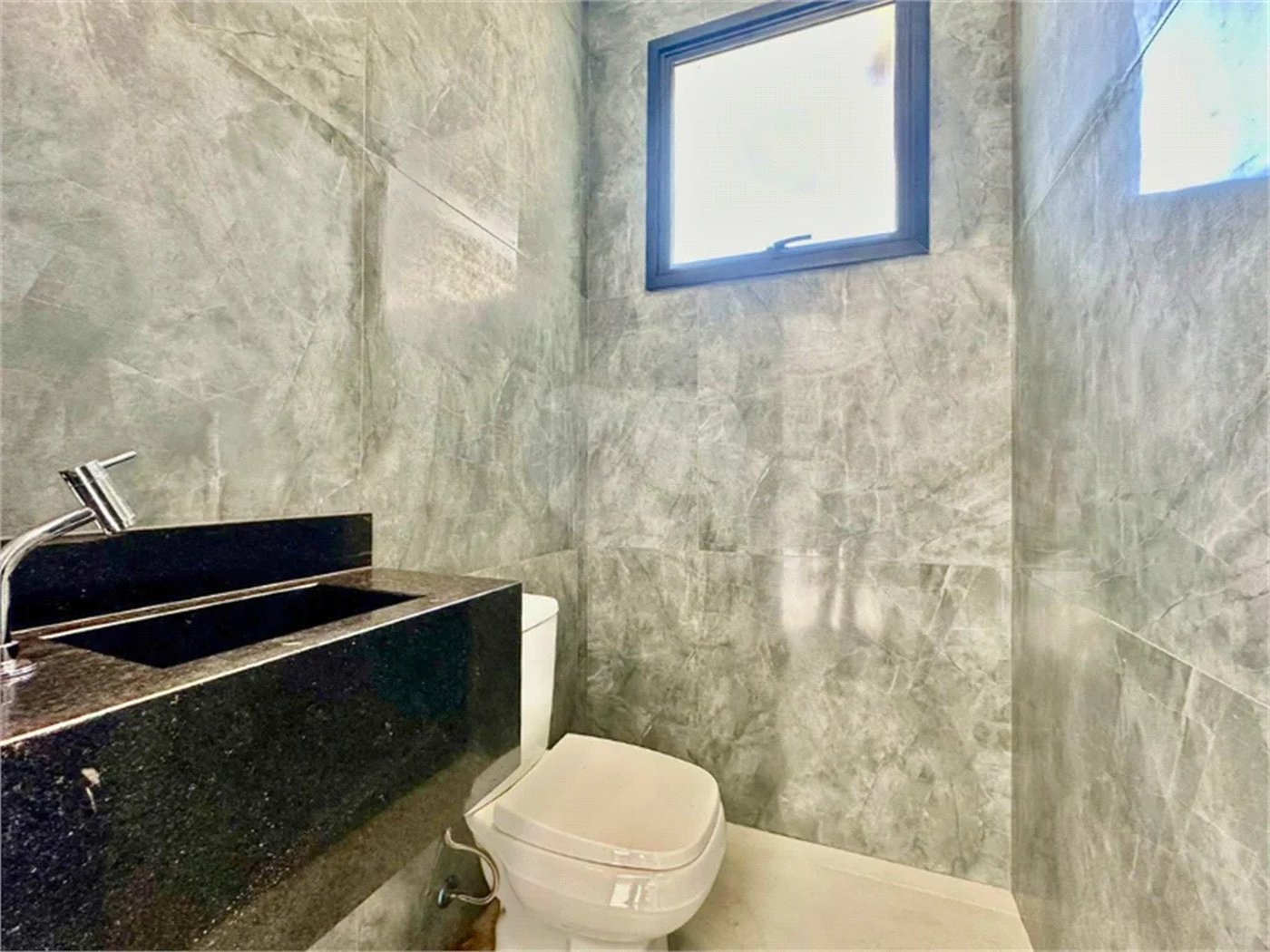Excelente sobrado de 164m² em condomínio em Ribeirão Preto